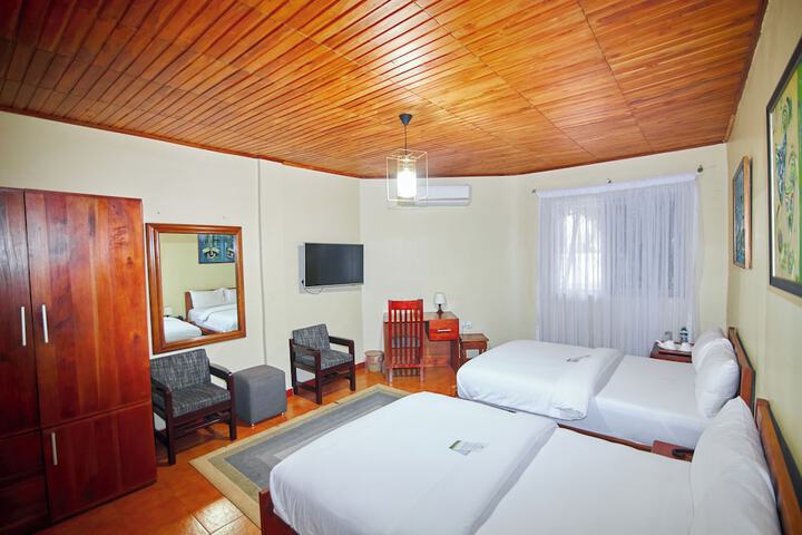 Room 21 of 49