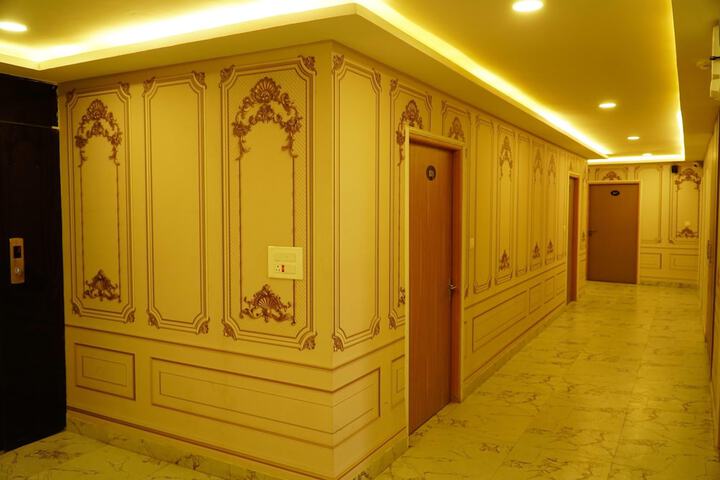 Hotel Interior 7 of 54