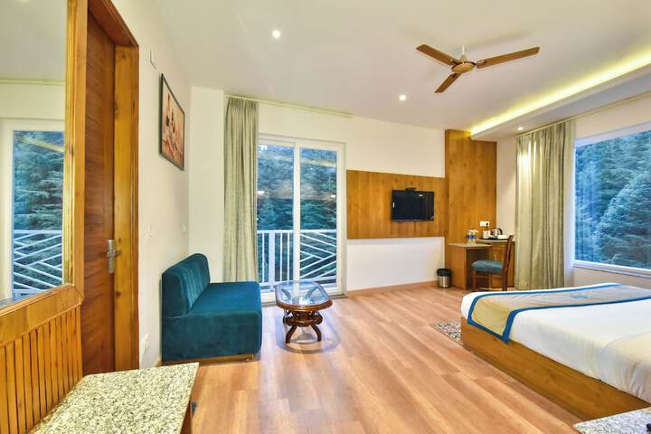 Room 6 of 34