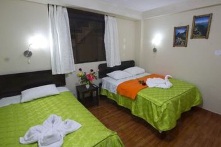 Room 5 of 13