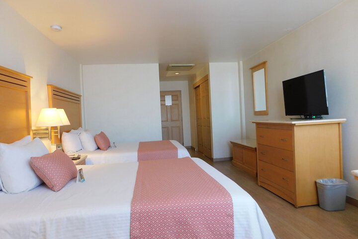 Room 14 of 134