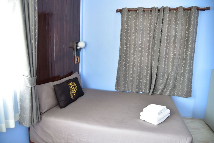 Room 5 of 39