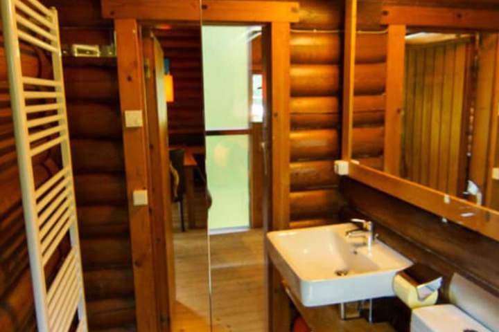 Room 14 of 21