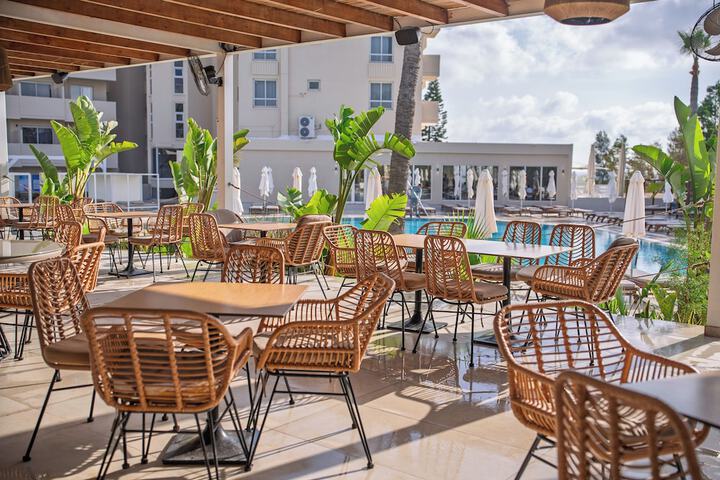 Terrace/Patio 27 of 90