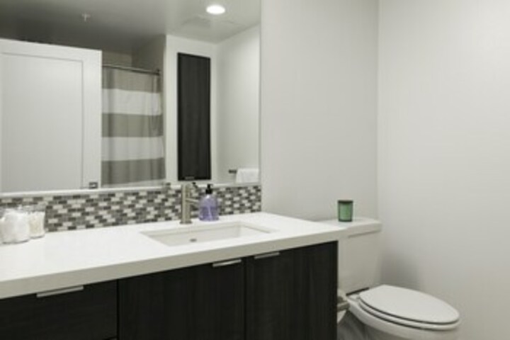 Room 8 of 188