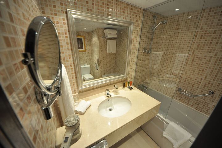 Bath Interior