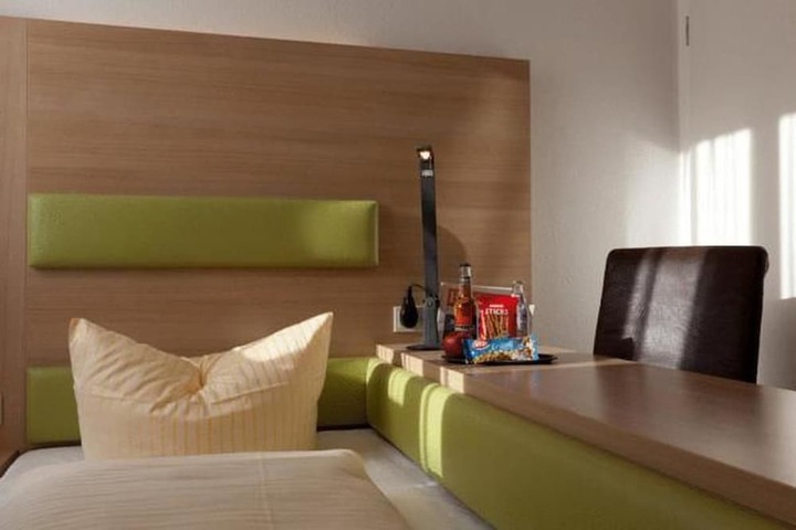Room 18 of 39