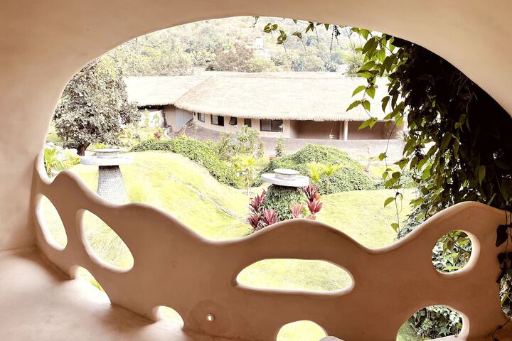 Room 20 of 38