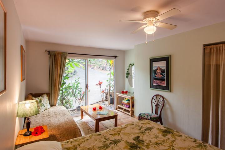 Room 2 of 62