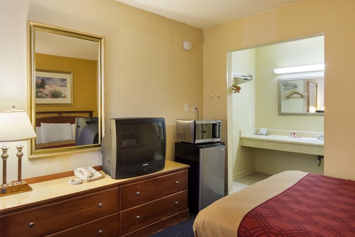 Double Bed (9 of 9)