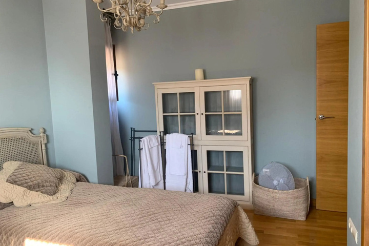 Room 4 of 19