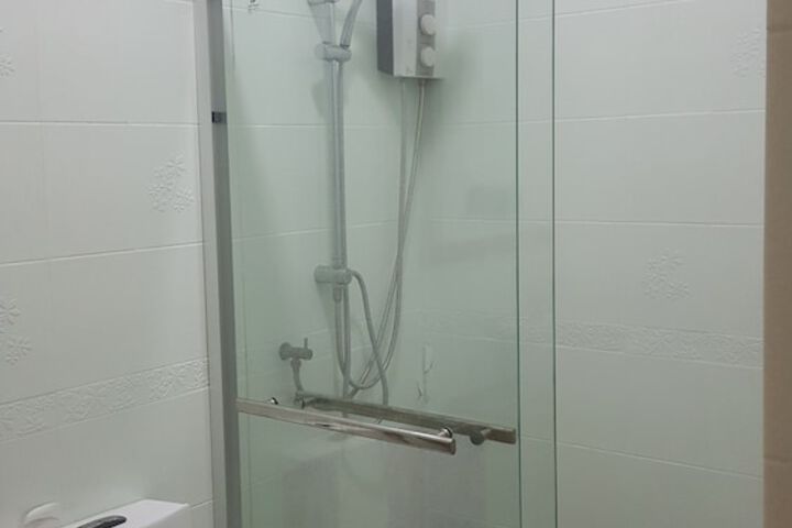 Room 13 of 14