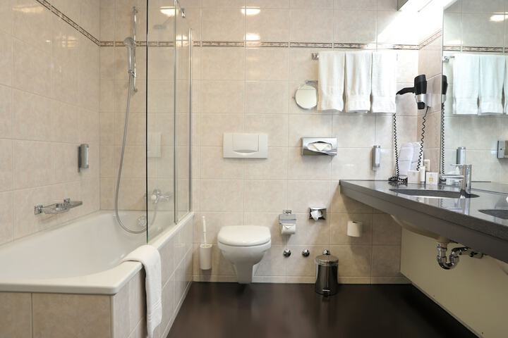 Bath Photo