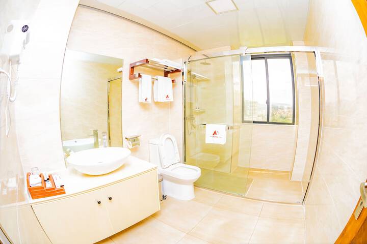 Room 19 of 29