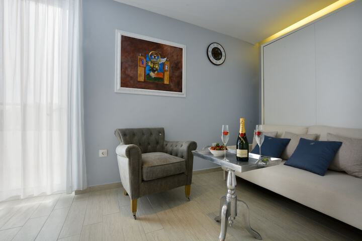 Room 45 of 108
