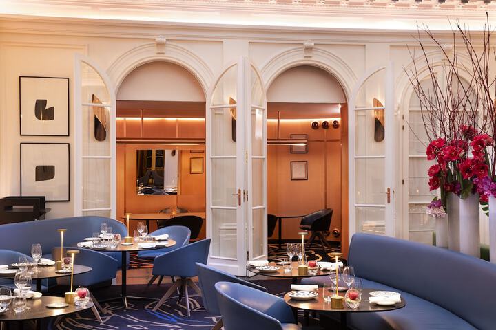 Dining 70 of 92