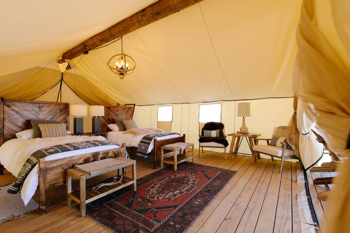 Room 4 of 89