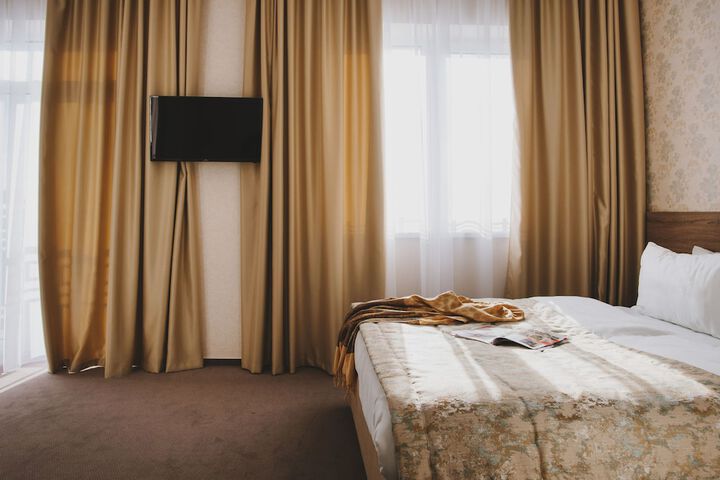 Room 7 of 70