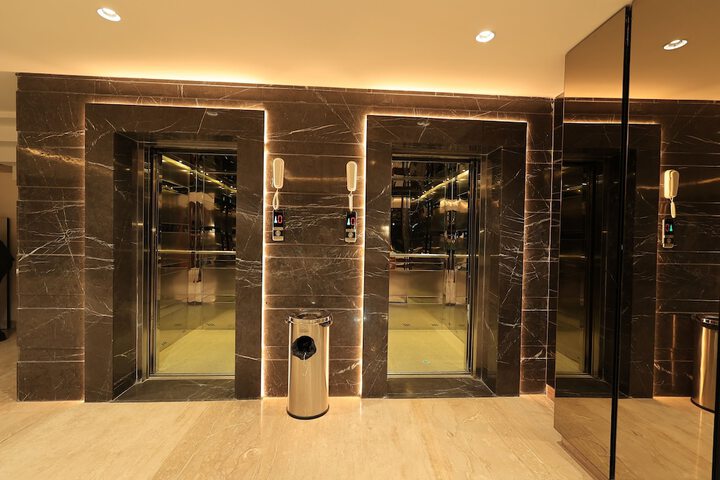 Hotel Interior 8 of 75