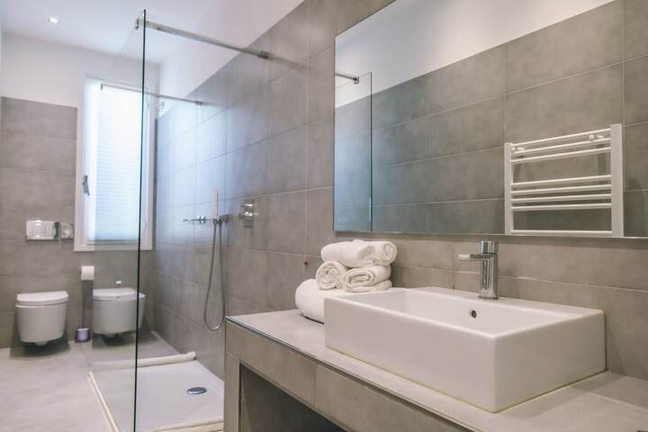 Bath Interior