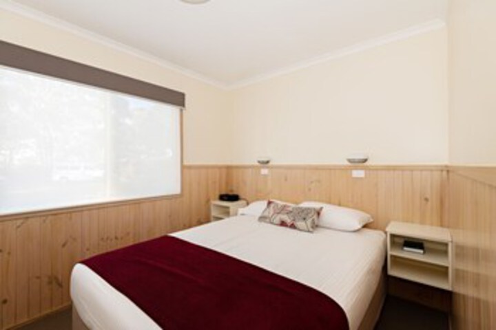 Room 108 of 129