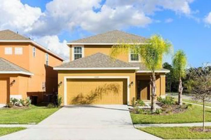 2645 Santosh Cove