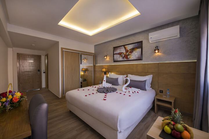 Room 4 of 34