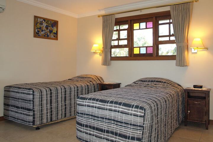 Room 3 of 45
