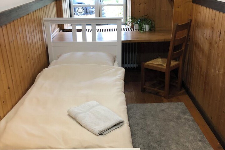 Room 10 of 69