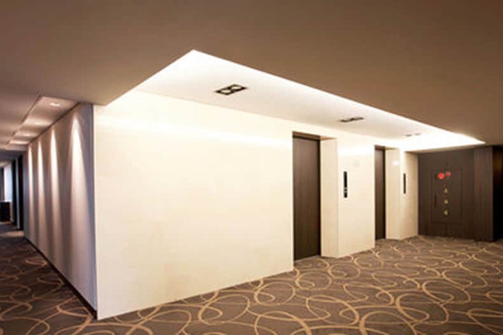 Ballroom/Hall 48 of 51