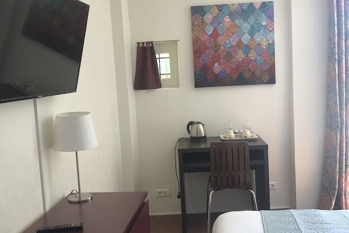 Room 18 of 41