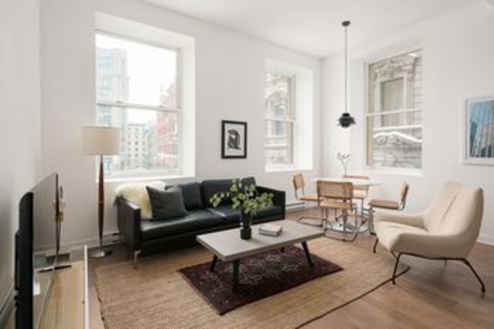 Charming 2BR in Old Montreal by Sonder