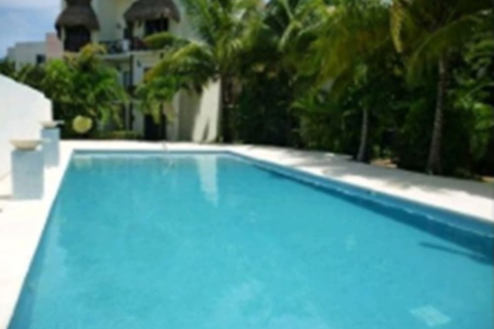 Pool 12 of 14