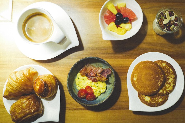 Breakfast/Coffee Service 68 of 88