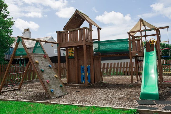 Childrens Activities 45 of 142