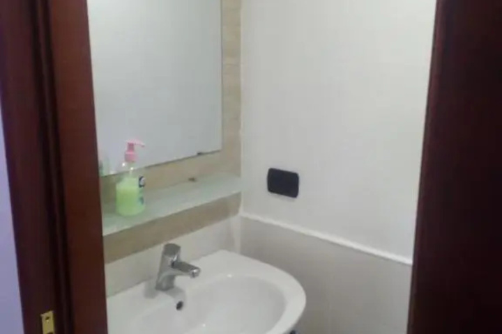 Room 9 of 14