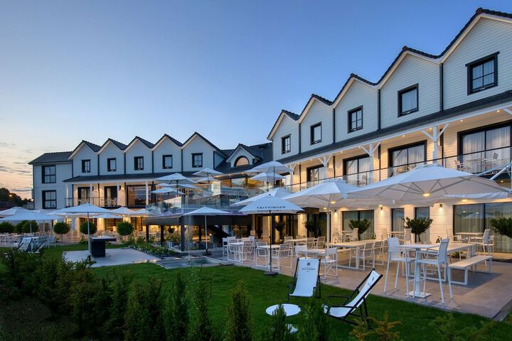 Exterior of Best Western Plus Le Fairway Hotel & Spa Golf dArras