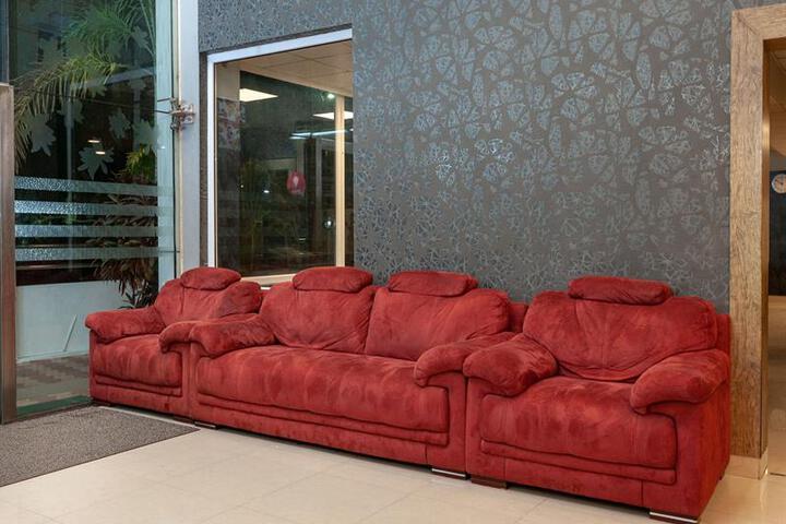 OYO 4617 LOTELS SERVICED APARTMENT