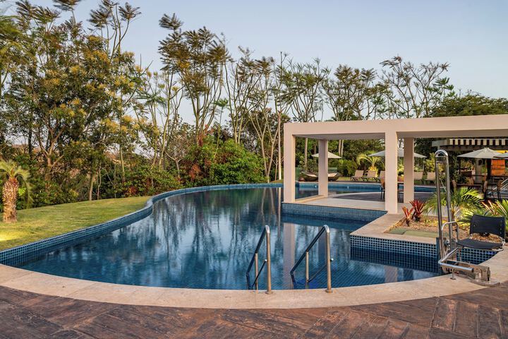 Pool 14 of 71