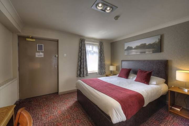 Room 5 of 46