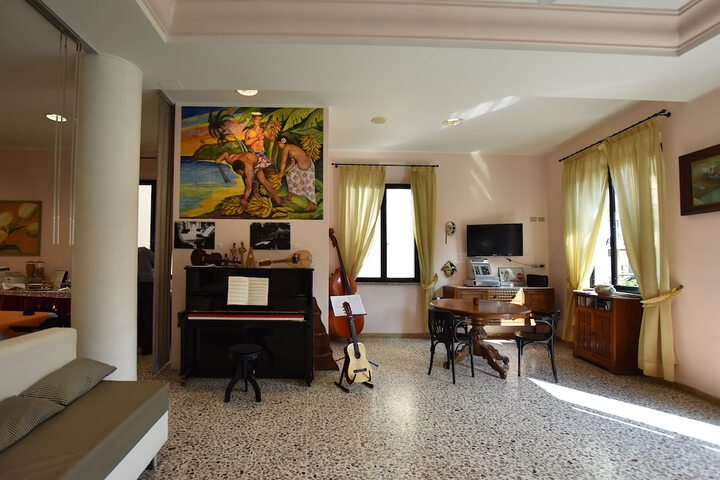 Hotel Interior 2 of 60