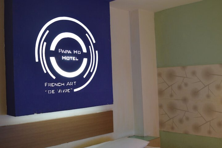 Room 6 of 31