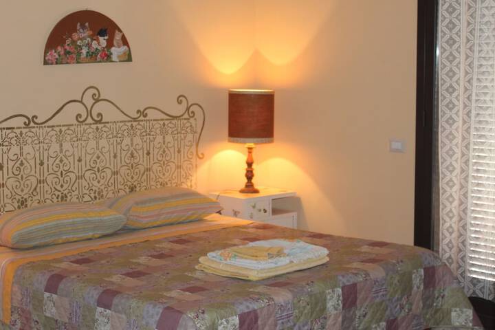 Room 8 of 41