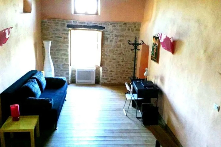 Room 7 of 50