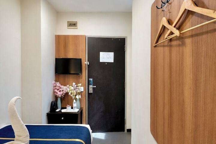 Room 15 of 20