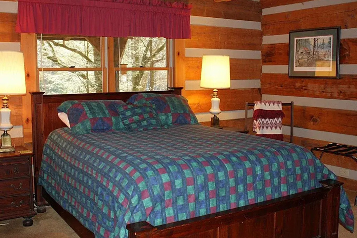 Room 4 of 23