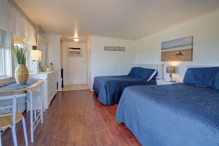 Room 44 of 81