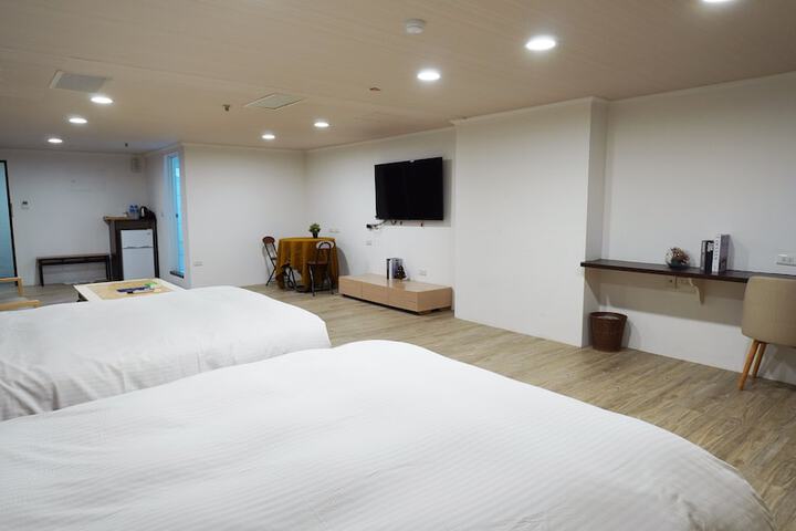 Room 21 of 73