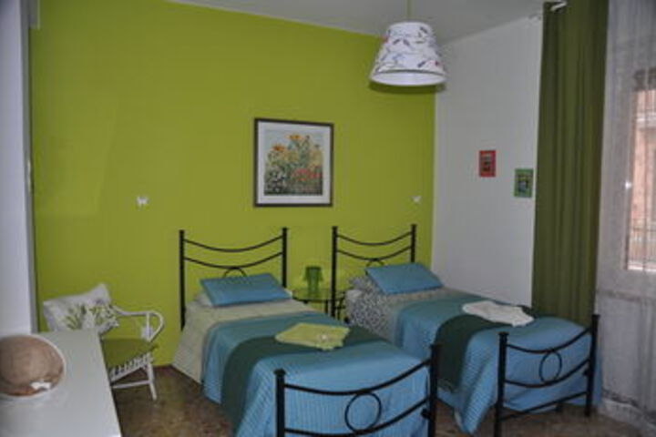 Room 11 of 61