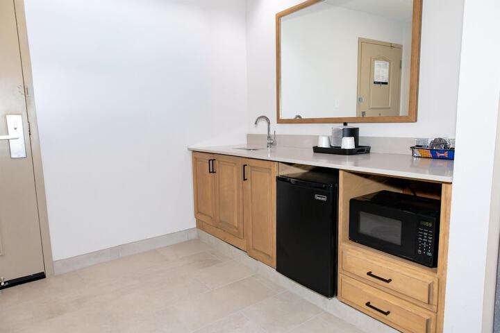 Minibar